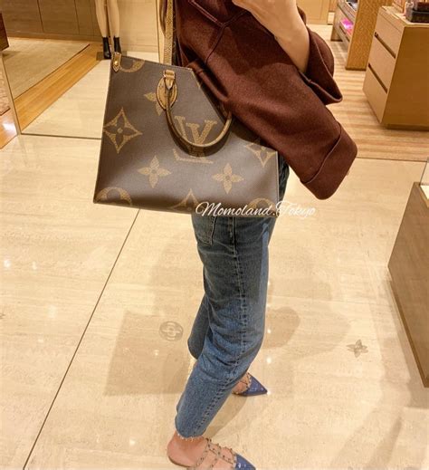 louis vuitton onthego mm bag